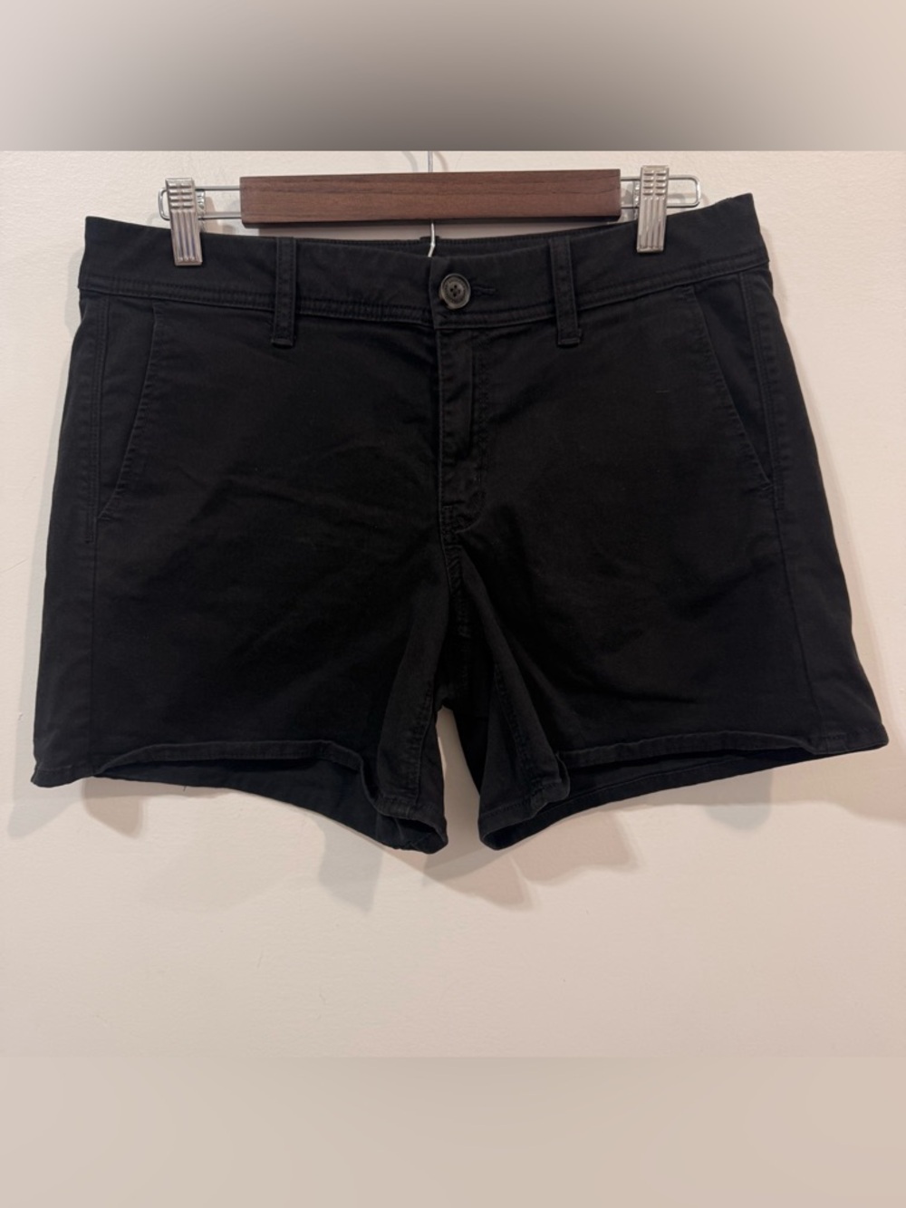 American Eagle Outfitters Super Stretchy Summer Black Bermuda Midi Short Size 10